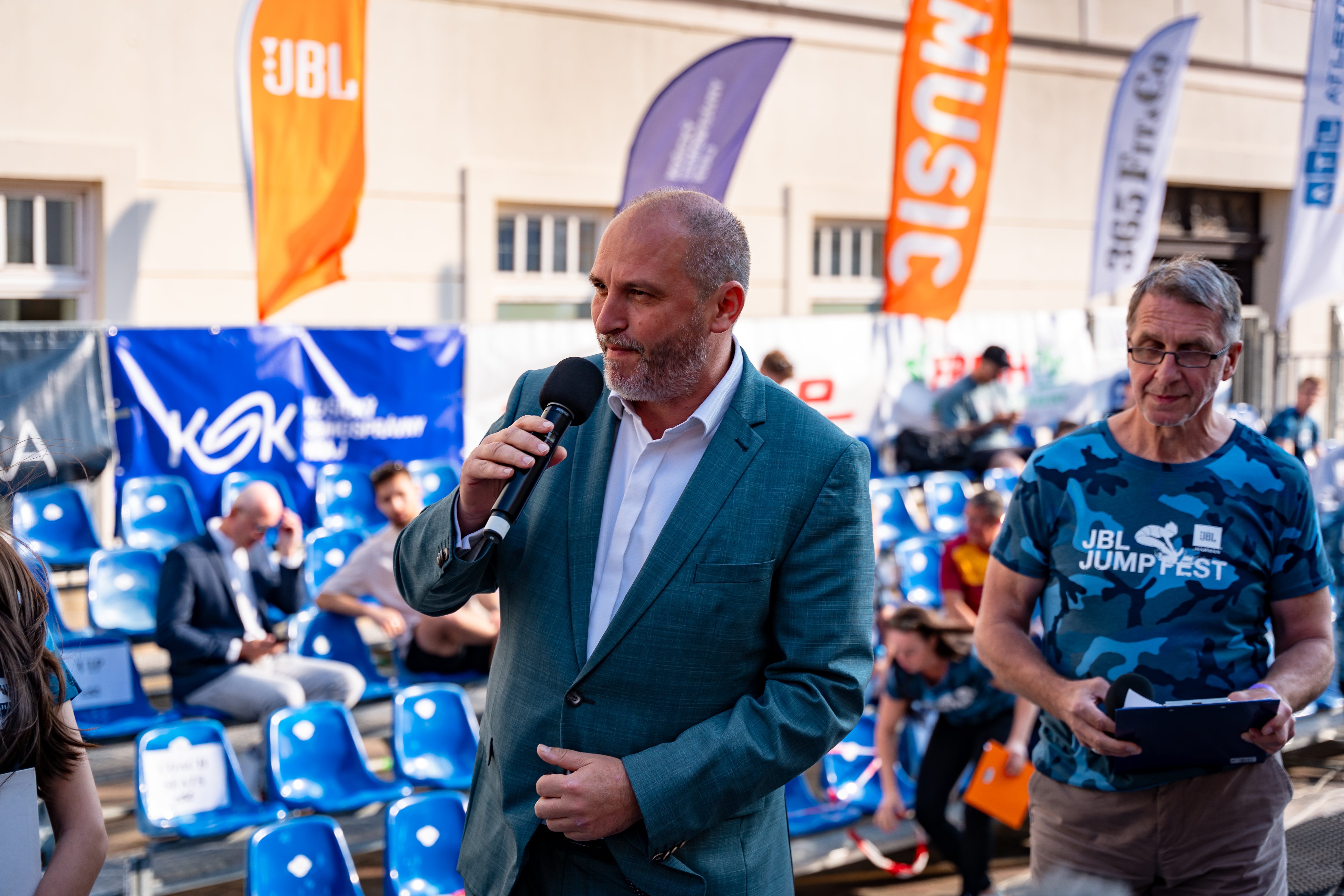 JBL Jump fest -10